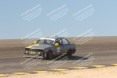 media/Oct-15-2023-Lucky Dog Racing Chuckwalla (Sun) [[f659570f60]]/2nd Stint Bowl/